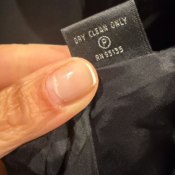 Lafayette 148 Audra Black Crepe Nylon Classic Business Causal Blazer Size 12 P - Picture 6 of 6